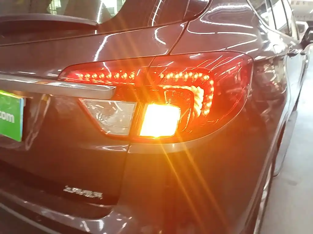 Buick Envision Plus 2015 2014 28T 4WD Luxury