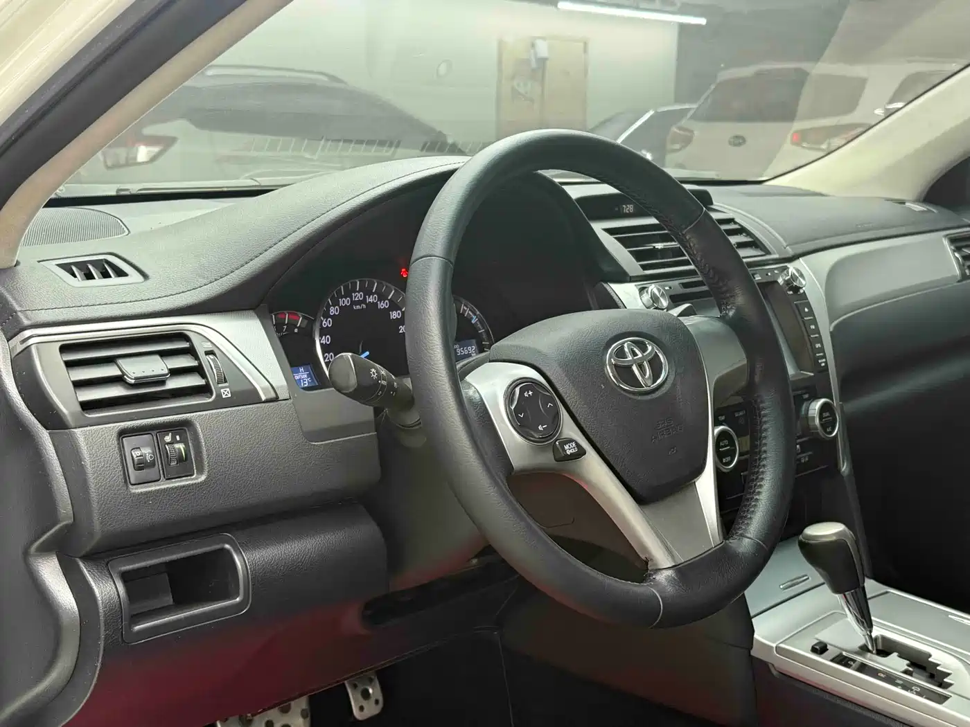 Toyota Camry 2012 Junrui 2.0S Dynamic Edition фото 5