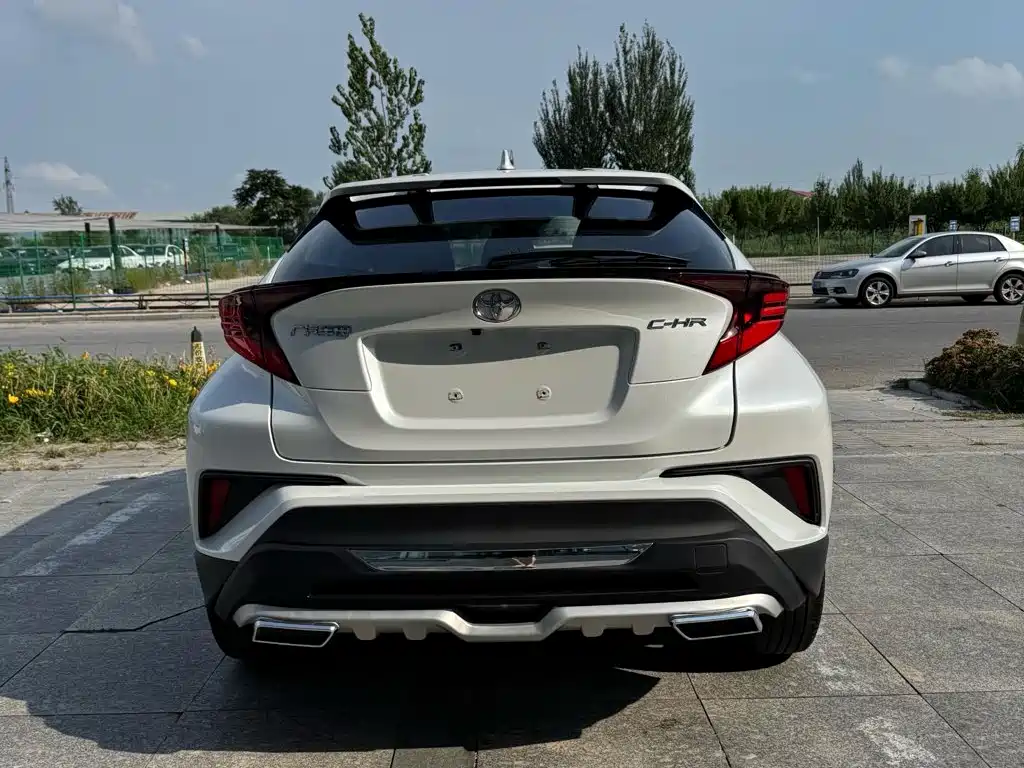 Toyota C-HR 2023 2023 Model 2.0L Luxury Edition