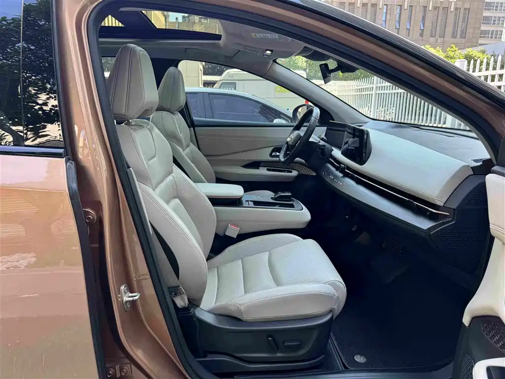 Nissan ARIYA 2023 2022 2WD Long Range Top Edition