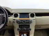Photo 12 - Land Rover Discovery