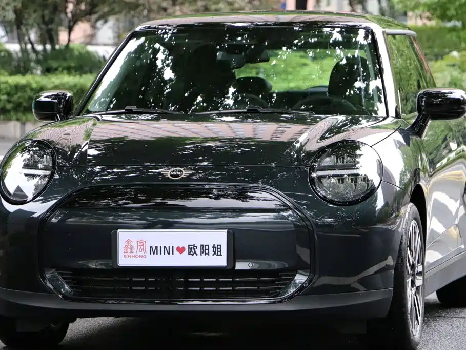 MINI Electric MINI COOPER 2025 2024 456km COOPER E Classic