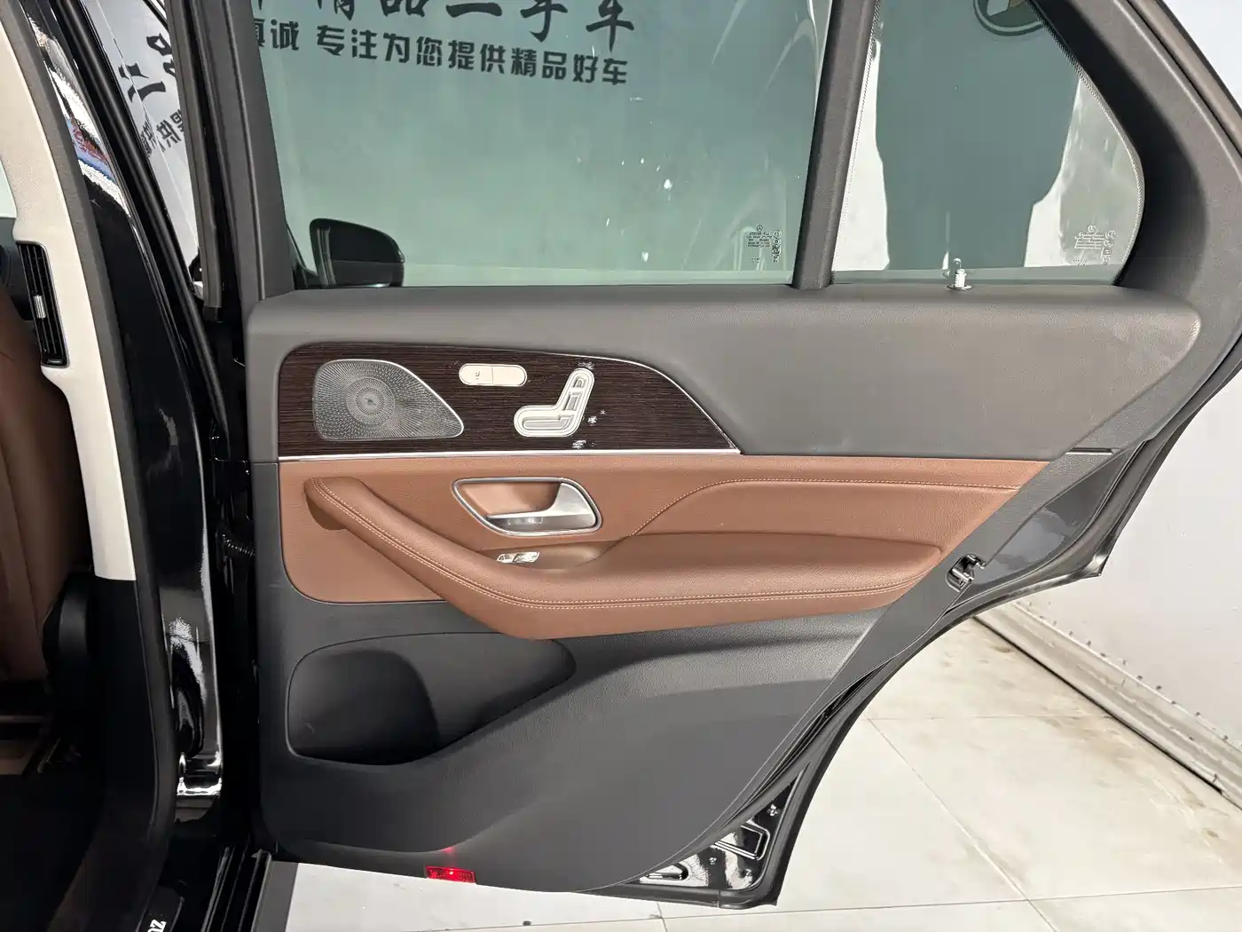 Mercedes-Benz GLE 2025 Facelift GLE 350 4MATIC Fashion Model фото 23