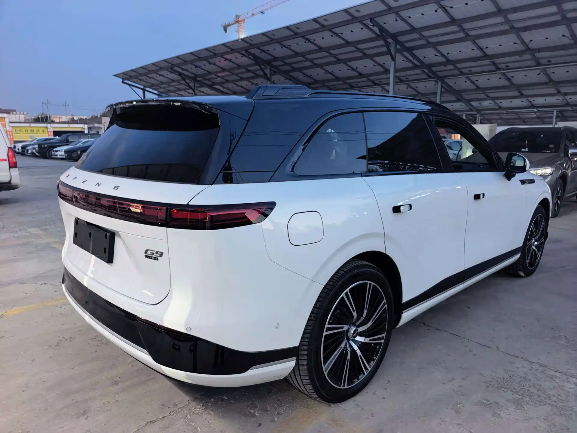 Фото 7 - XPeng G9