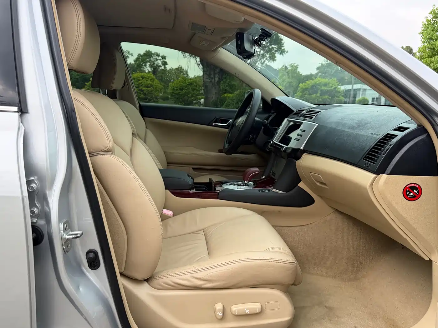 Toyota Reiz 2008 2.5S Special Commemorative Edition фото 12