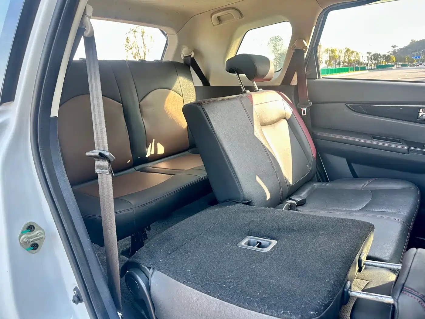 BAIC Huansu S3 2015 2014 1.5L Luxury (China IV)