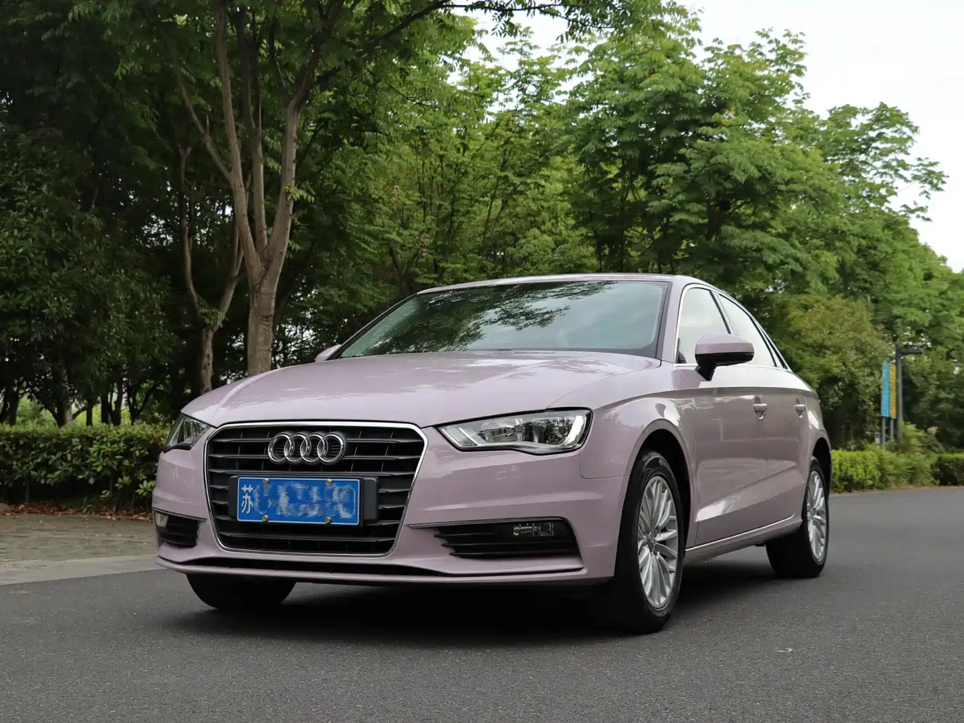 Audi A3 2016 Limousine 35 TFSI Progressive фото 2