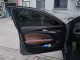 Photo 7 - Buick Regal