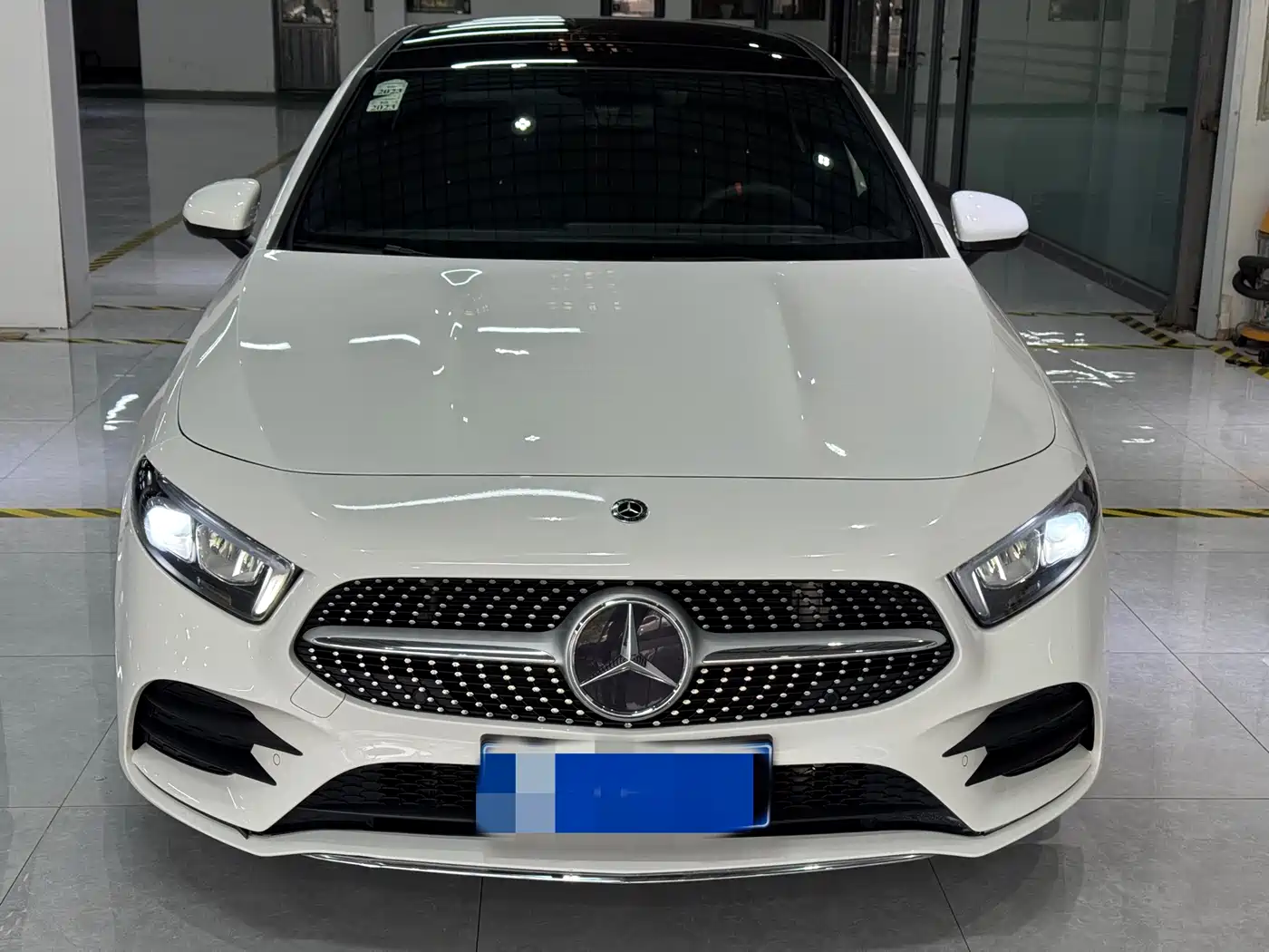 Mercedes-Benz A-Class 2020 A 200 L Sport Sedan фото 2