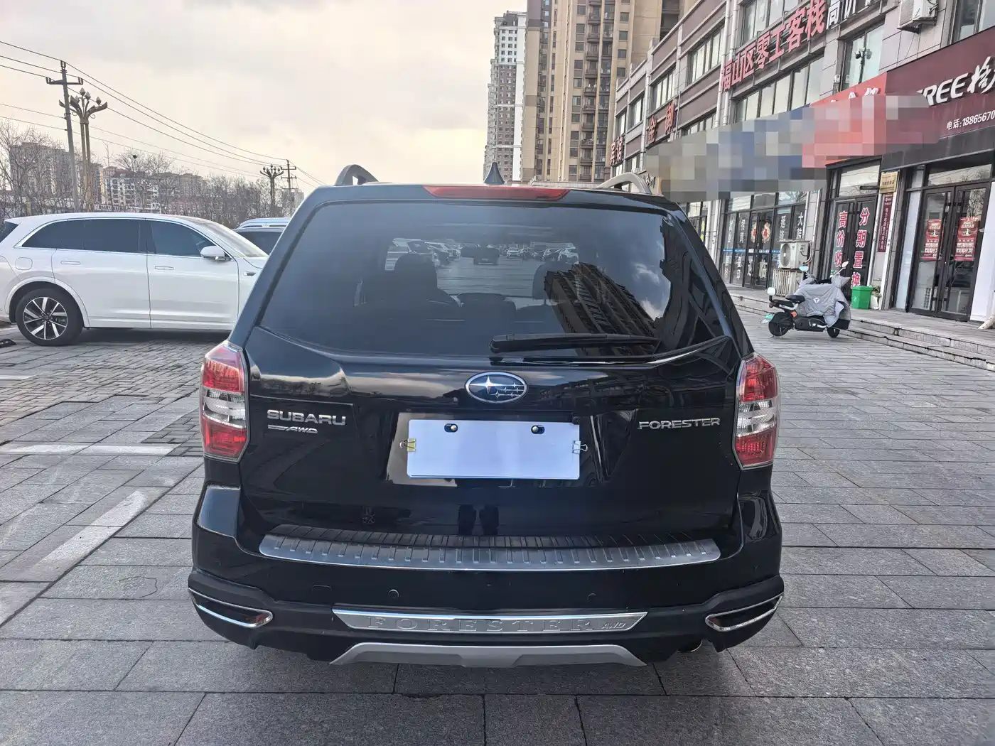 Subaru Forester 2013 2.5i Automatic Luxury Edition фото 8