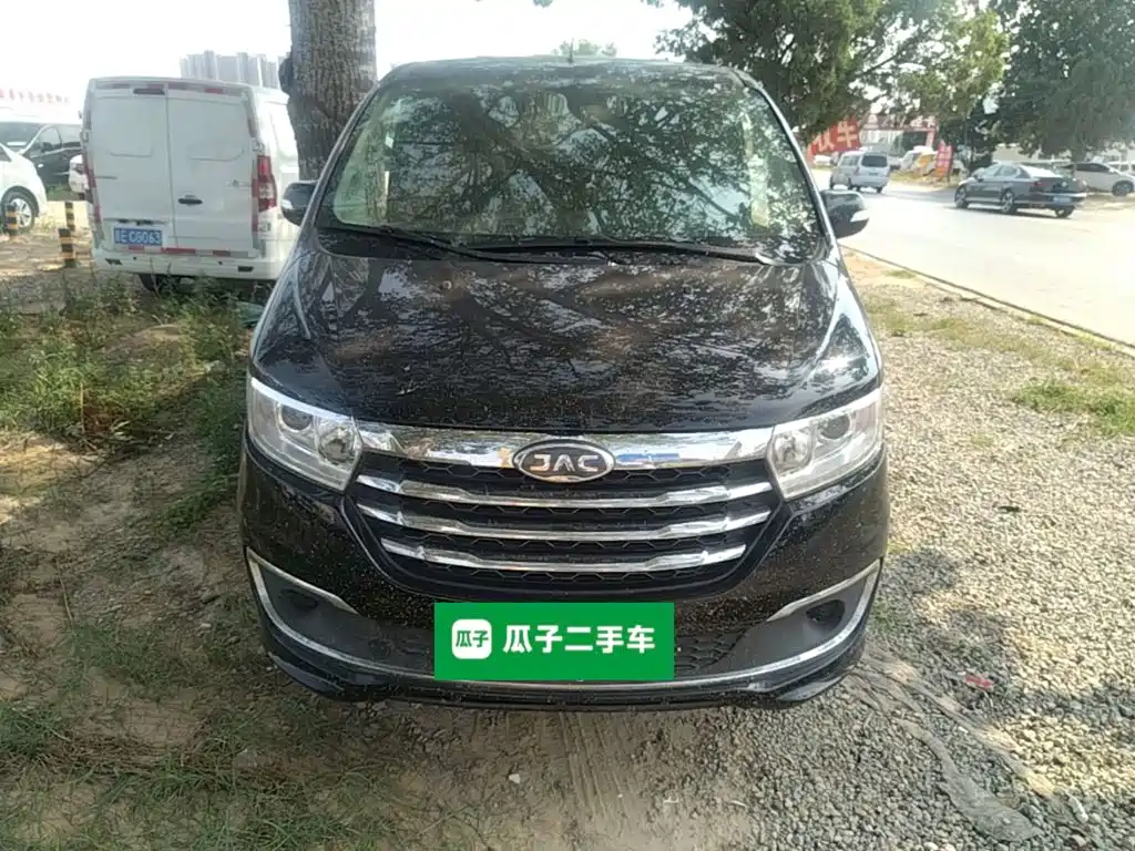  JAC Refine JAC Refine M3 2025 PLUS 1.5T Manual Classic 7-Seater 3