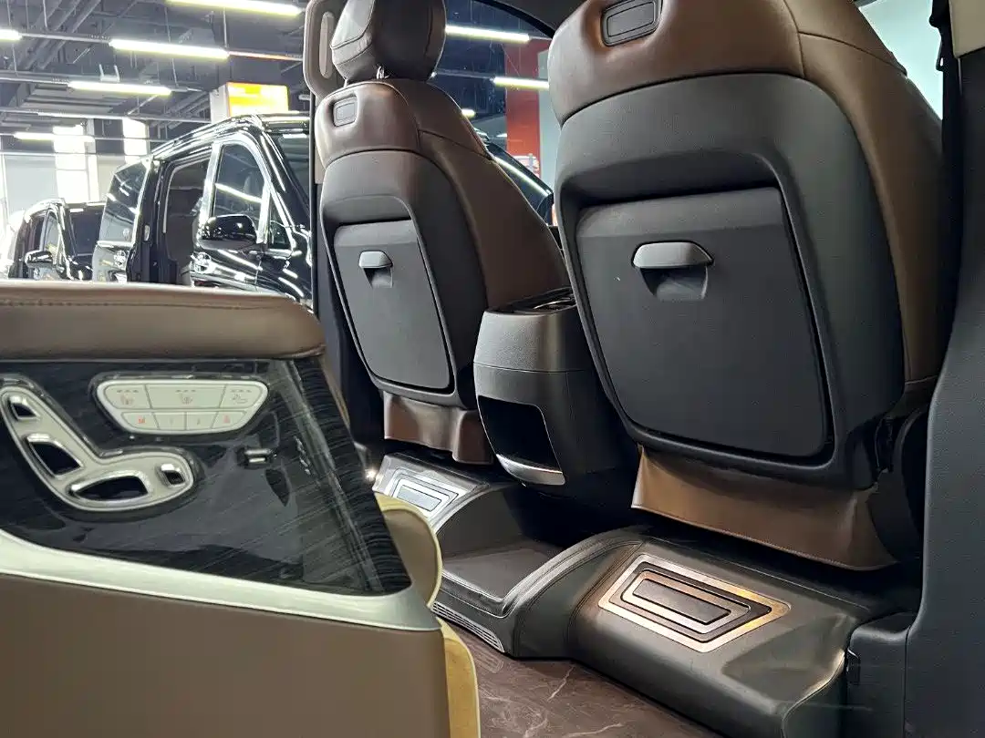 Mercedes-Benz V-Class 2021 V 260 Pilot Edition фото 16