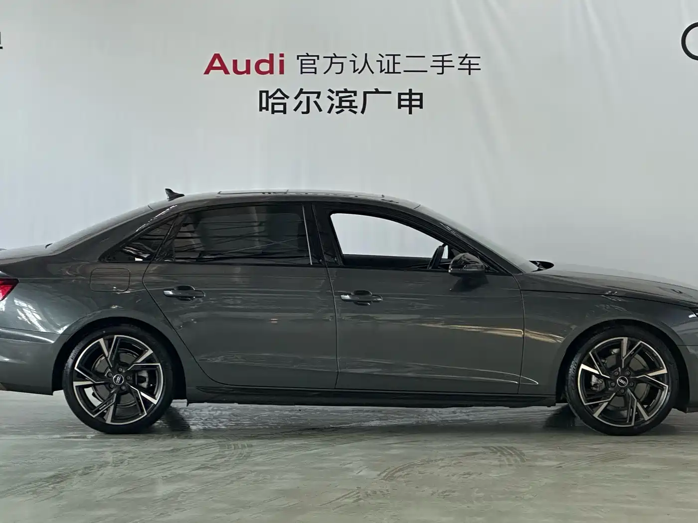 Audi A4L 2023 40 TFSI quattro Luxury Sport фото 5
