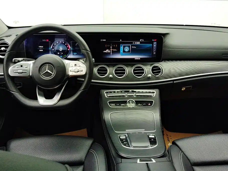 Mercedes-Benz E-Class 2019 E 260 L Sport фото 12