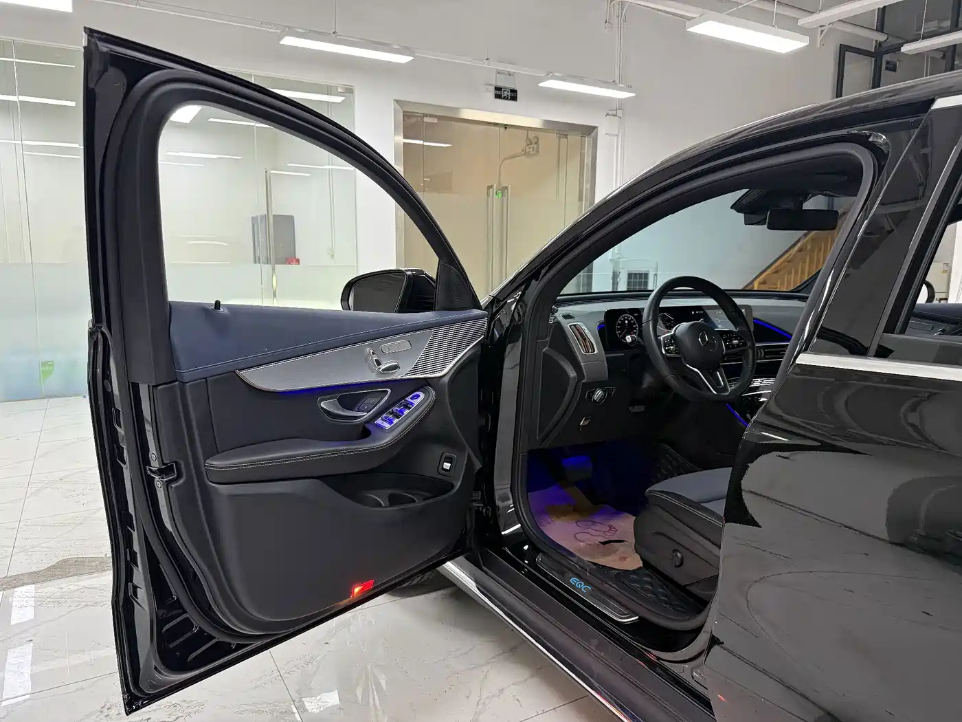 Mercedes-Benz EQC 2022 2021 EQC 350 4MATIC