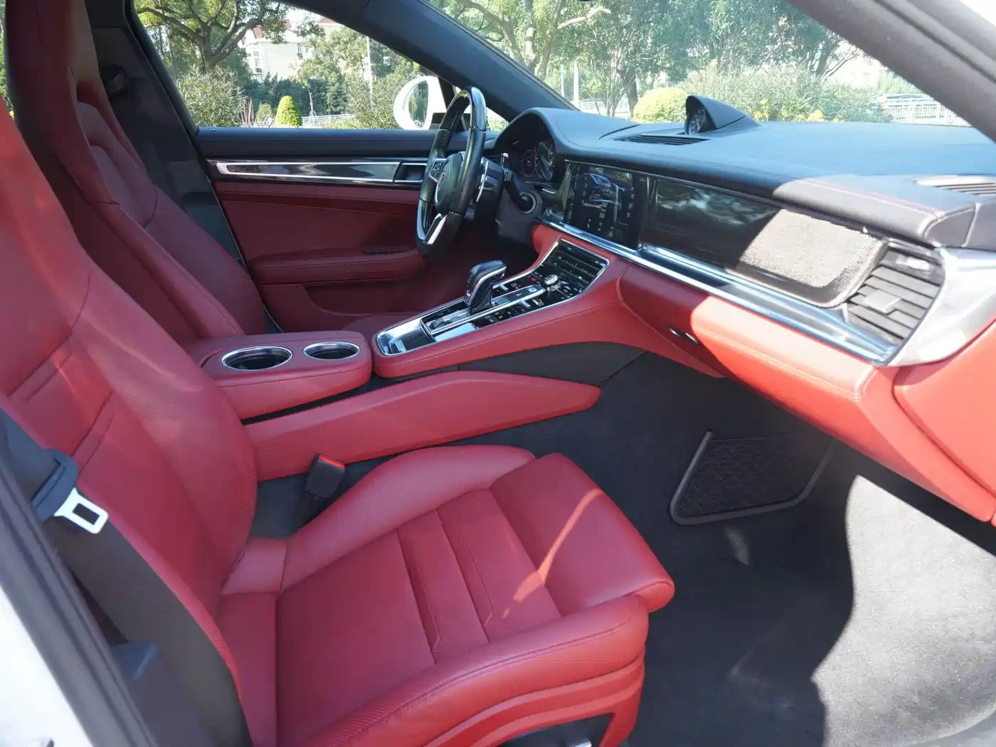 PORSCHE PANAMERA NEW ENERGY