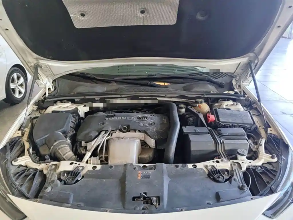 Фото 20 - Buick Regal
