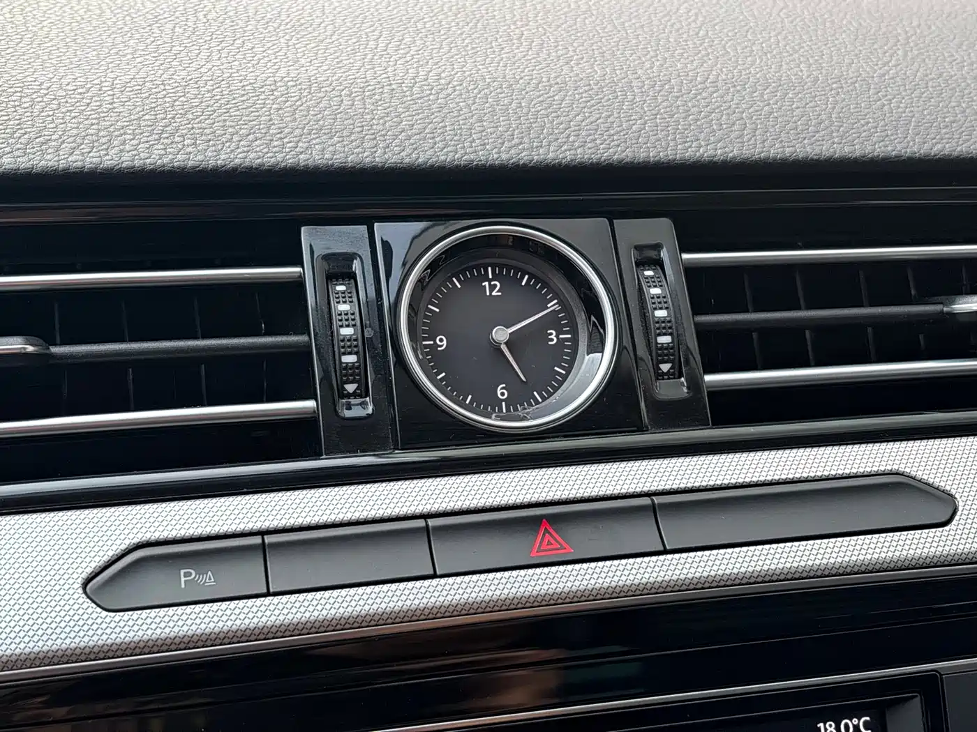Volkswagen Magotan 2018 330TSI DSG Leading фото 27