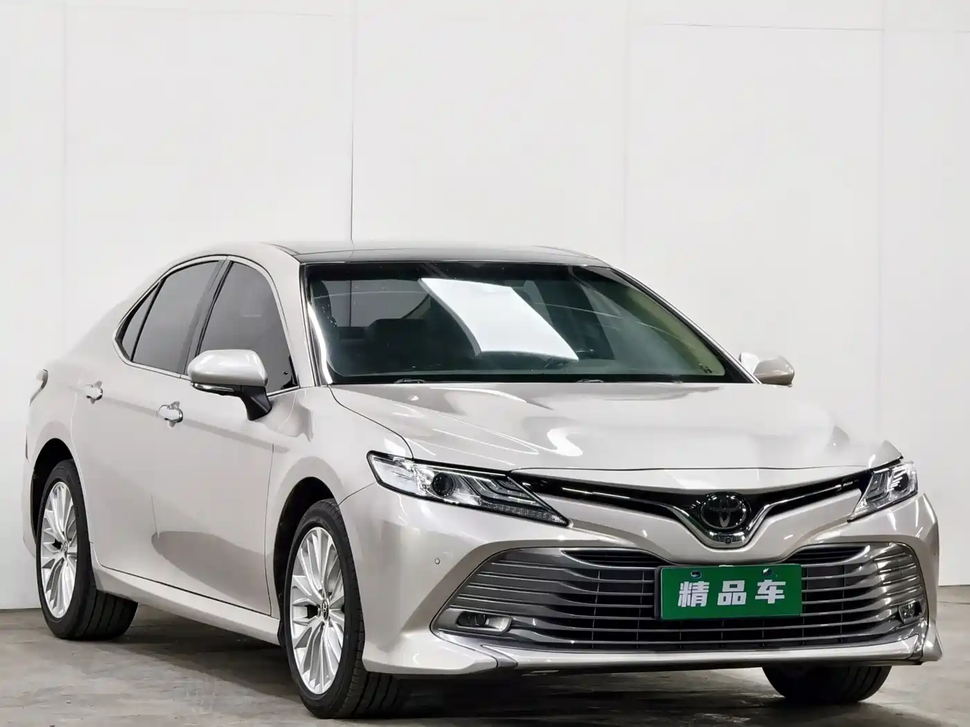 Toyota Camry 2018 2.5G Luxury Edition фото 3