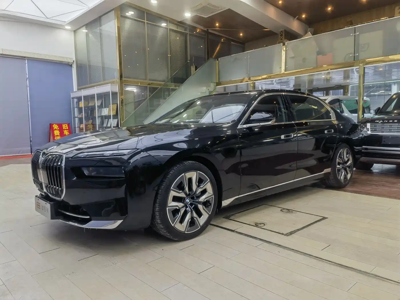 BMW 7-SERIES