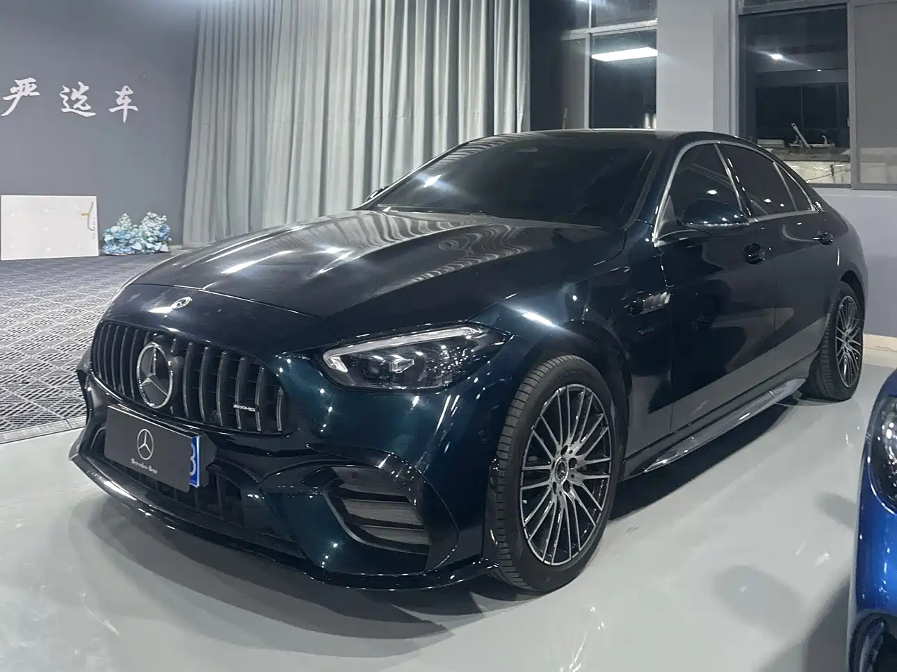 Фото 4 - Mercedes-Benz C-Class