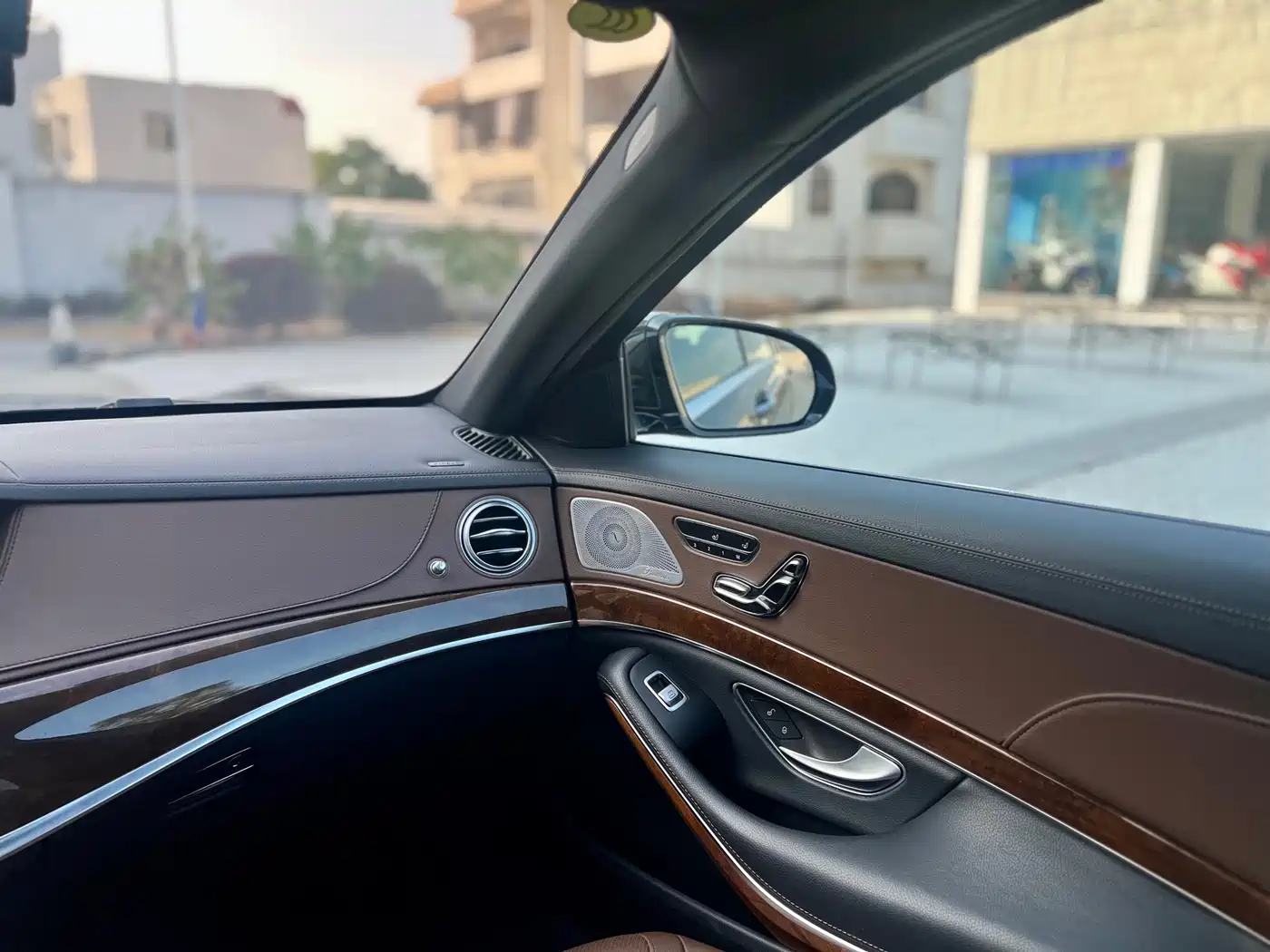 Mercedes-Benz S-Class 2014 S 400 L Luxury фото 14