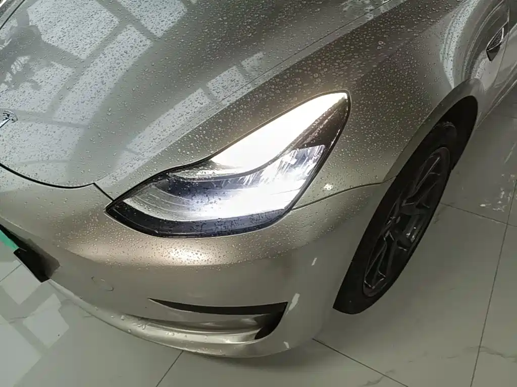 Tesla Model 3 2020 2020 Facelift Standard Range RWD Upgrade