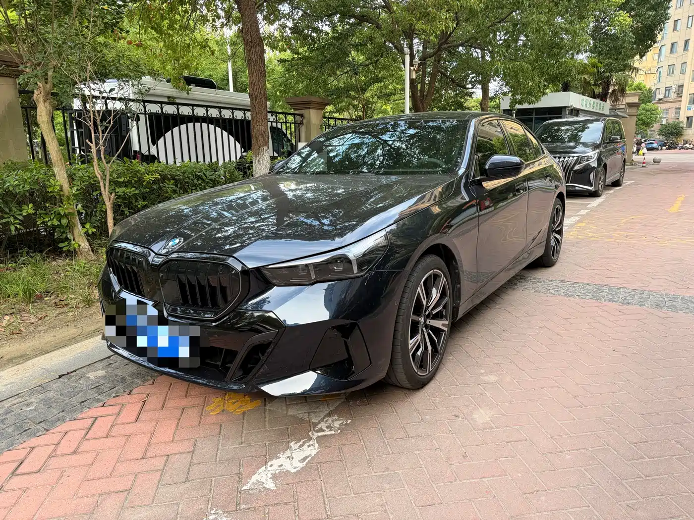 BMW 5 Series (Import) 2026 2026 530i Premium Trim M Sport Package