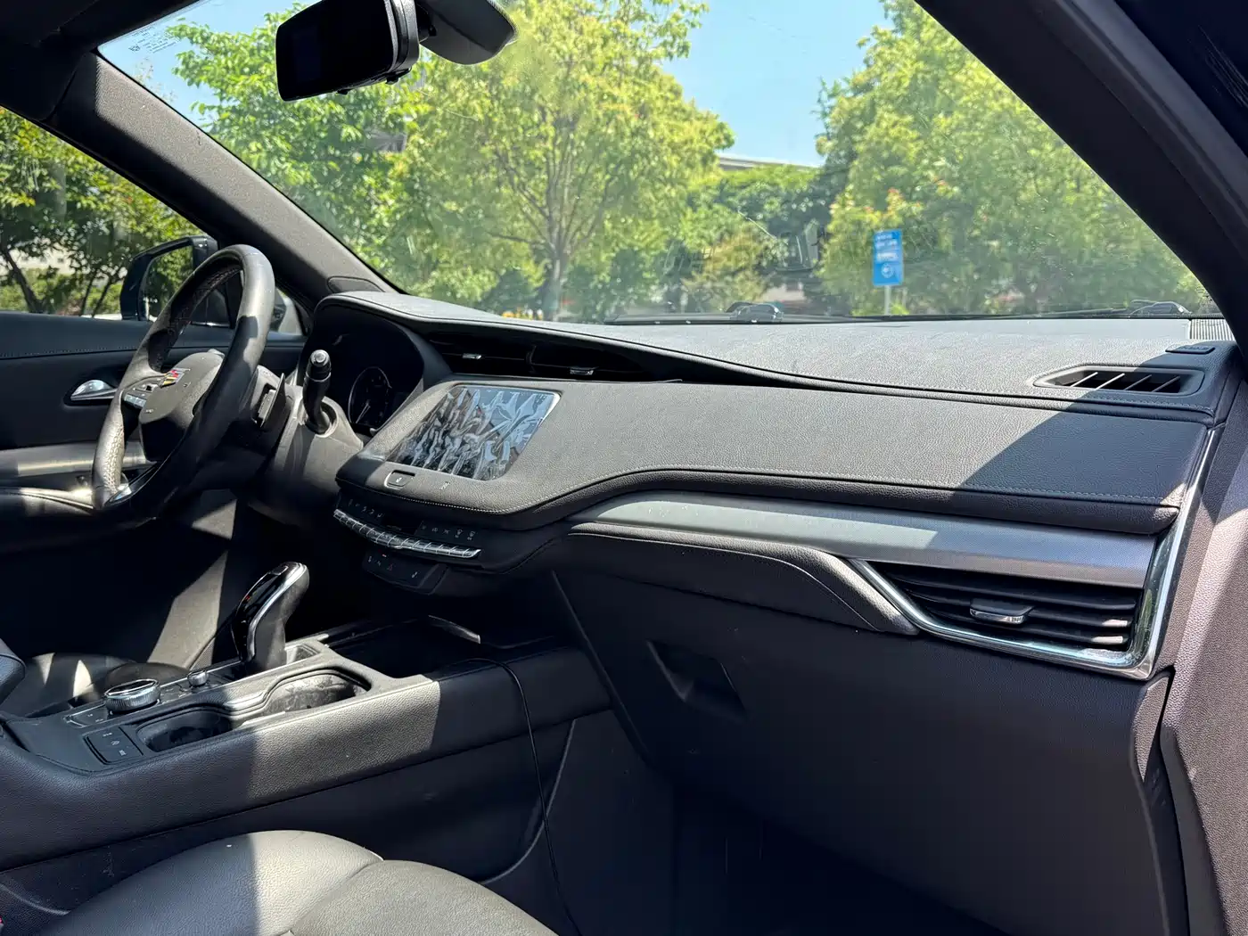Cadillac XT4 2021 28T FWD Premium Edition фото 13