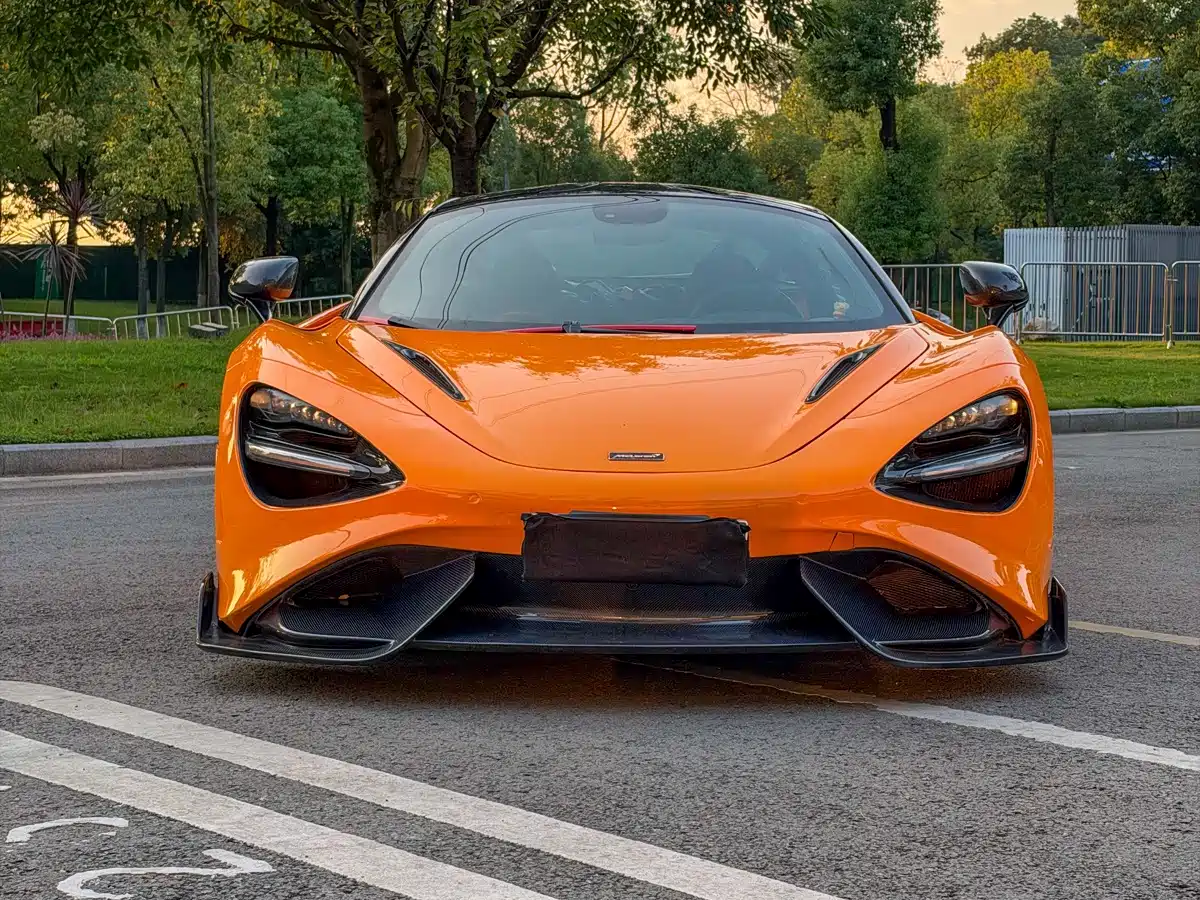 Фото 5 - McLaren 720S