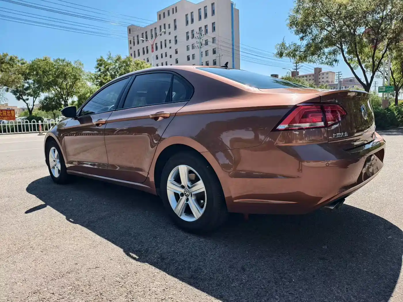 Volkswagen Lamando 2015 230TSI DSG Style фото 6