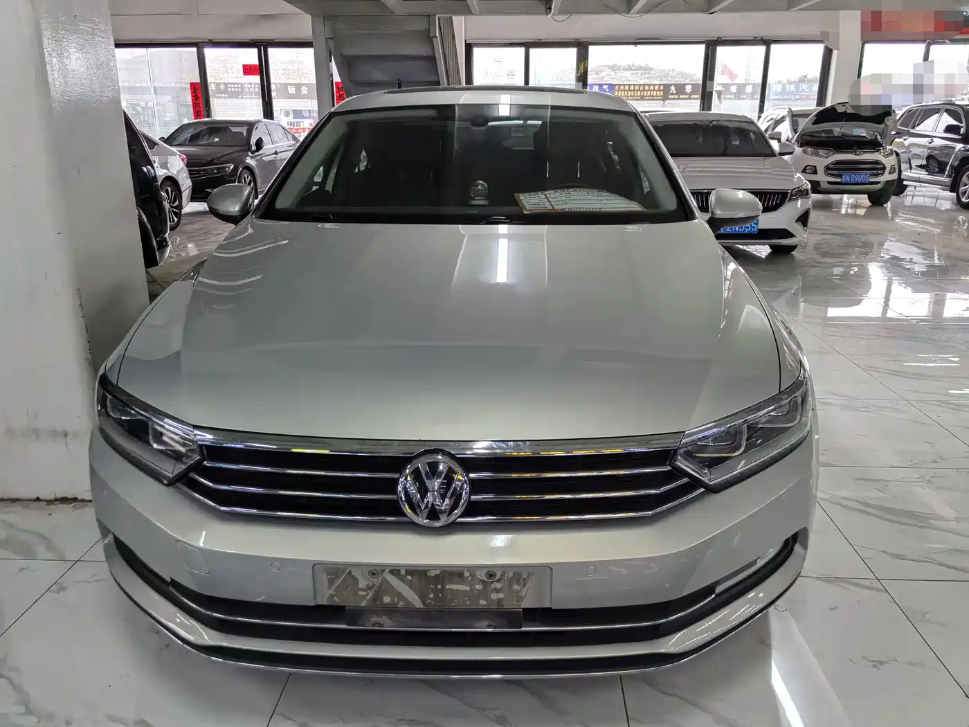 Volkswagen Magotan 2017 330TSI DSG Luxury фото 2