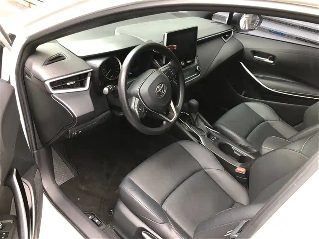Toyota Levin 2021 185T CVT Luxury Edition фото 7