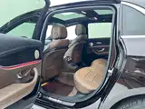 صورة 6 - Mercedes-Benz E-Class