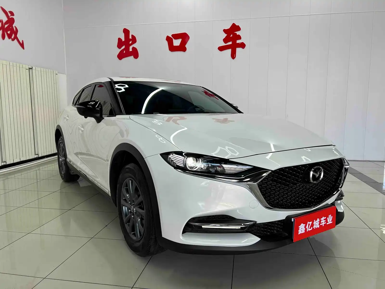 Фото 3 - Mazda CX-4