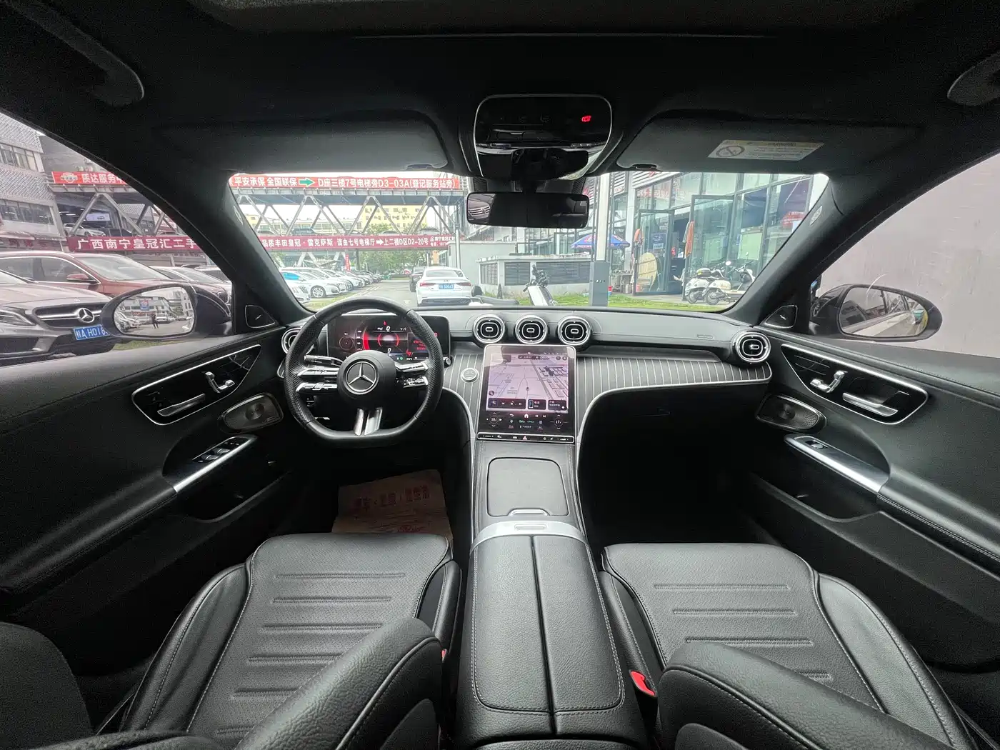 Mercedes-Benz C-Class 2023 C 260 L Night Edition Sport фото 7