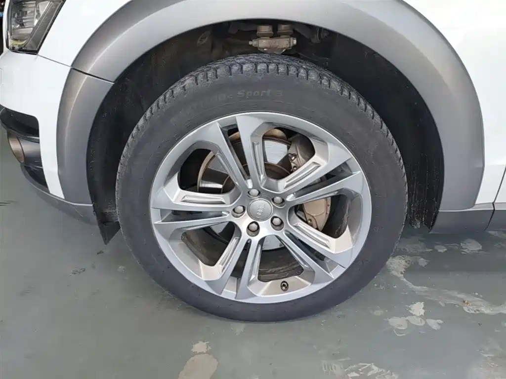 Audi Q5 (Import) 2017 2013 45 TFSI quattro Off-road