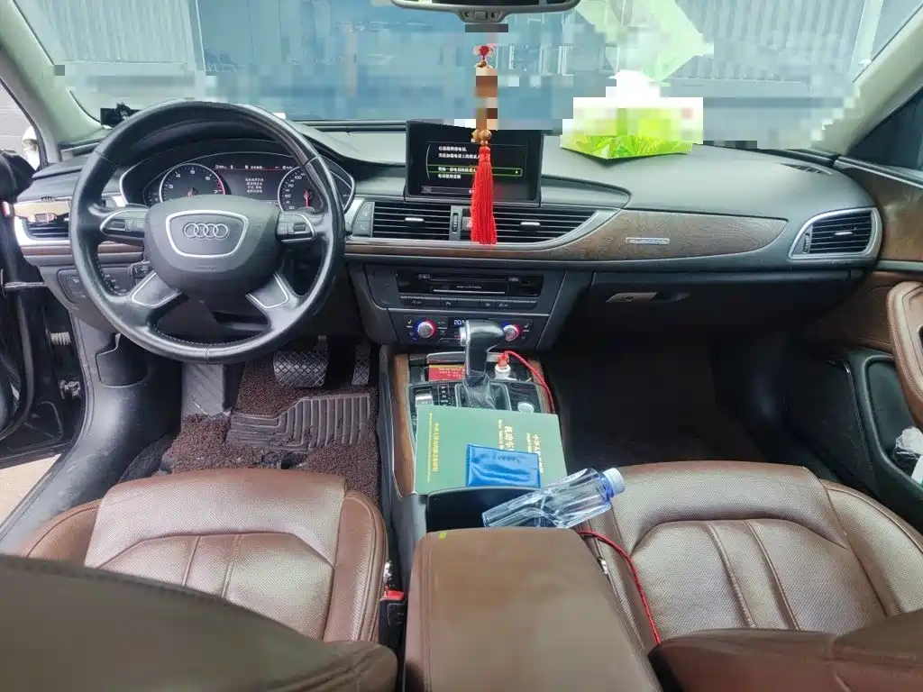 Photo 13 - Audi A6L