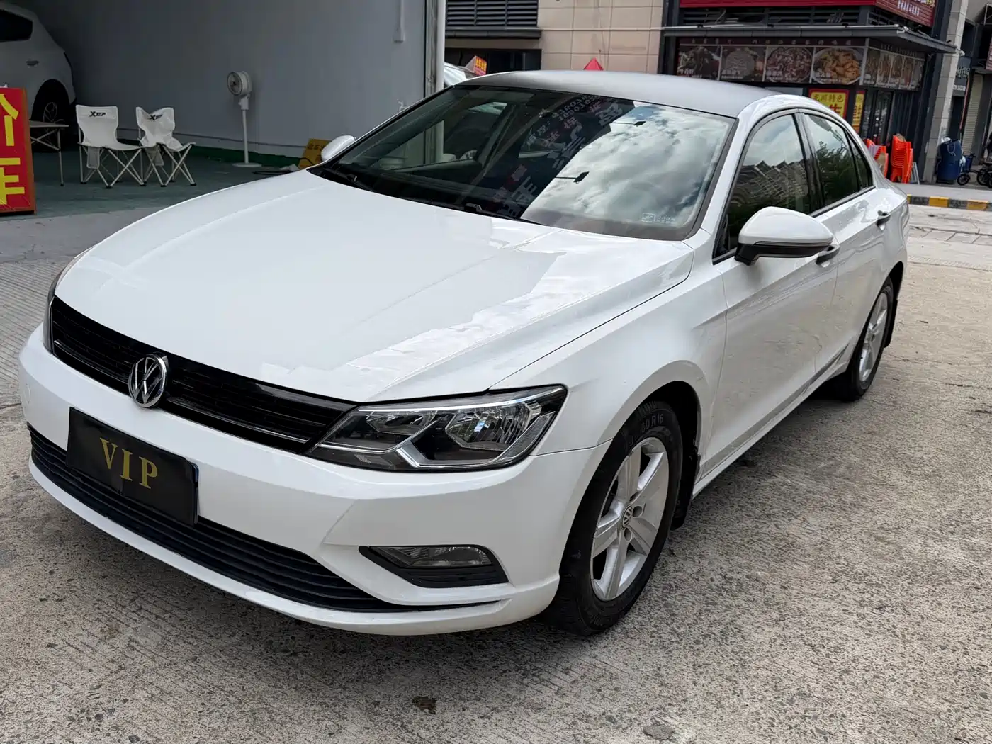 Volkswagen Lamando 2017 230TSI DSG Trend Edition фото 3