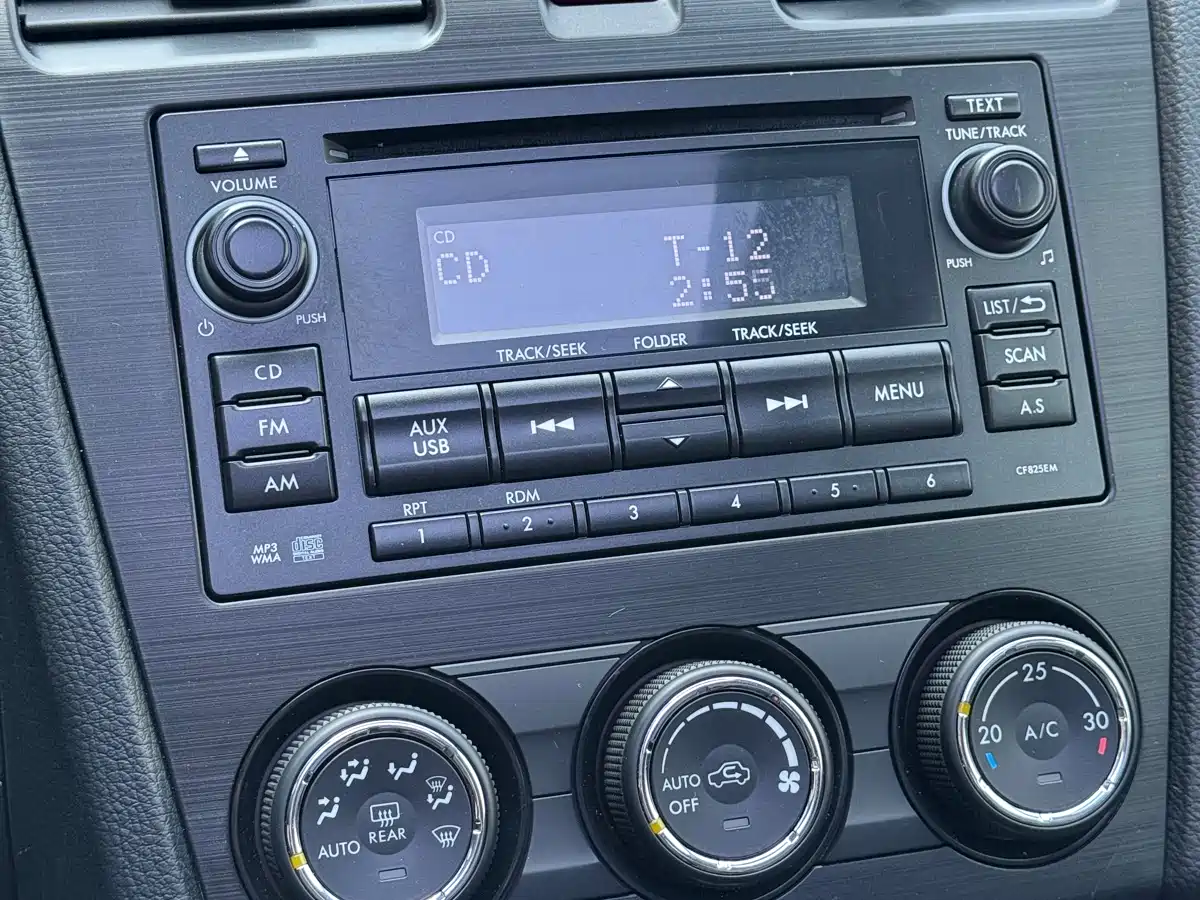 Subaru Forester 2014 2.5i Automatic Elite Edition фото 19
