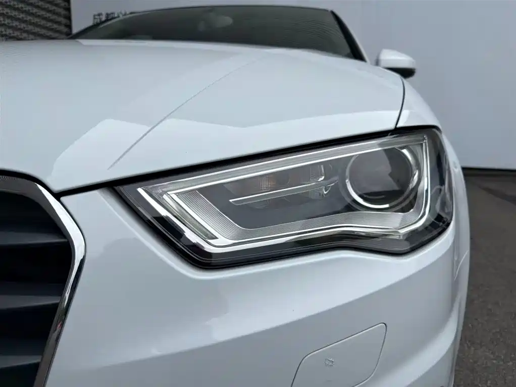 Audi A3 2015 Limousine 35 TFSI Millionth Anniversary Intelligent Leader Type фото 13