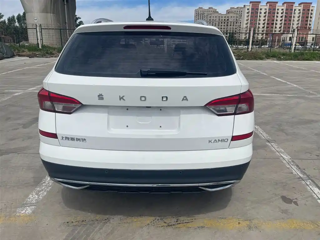 SKODA KOMICK