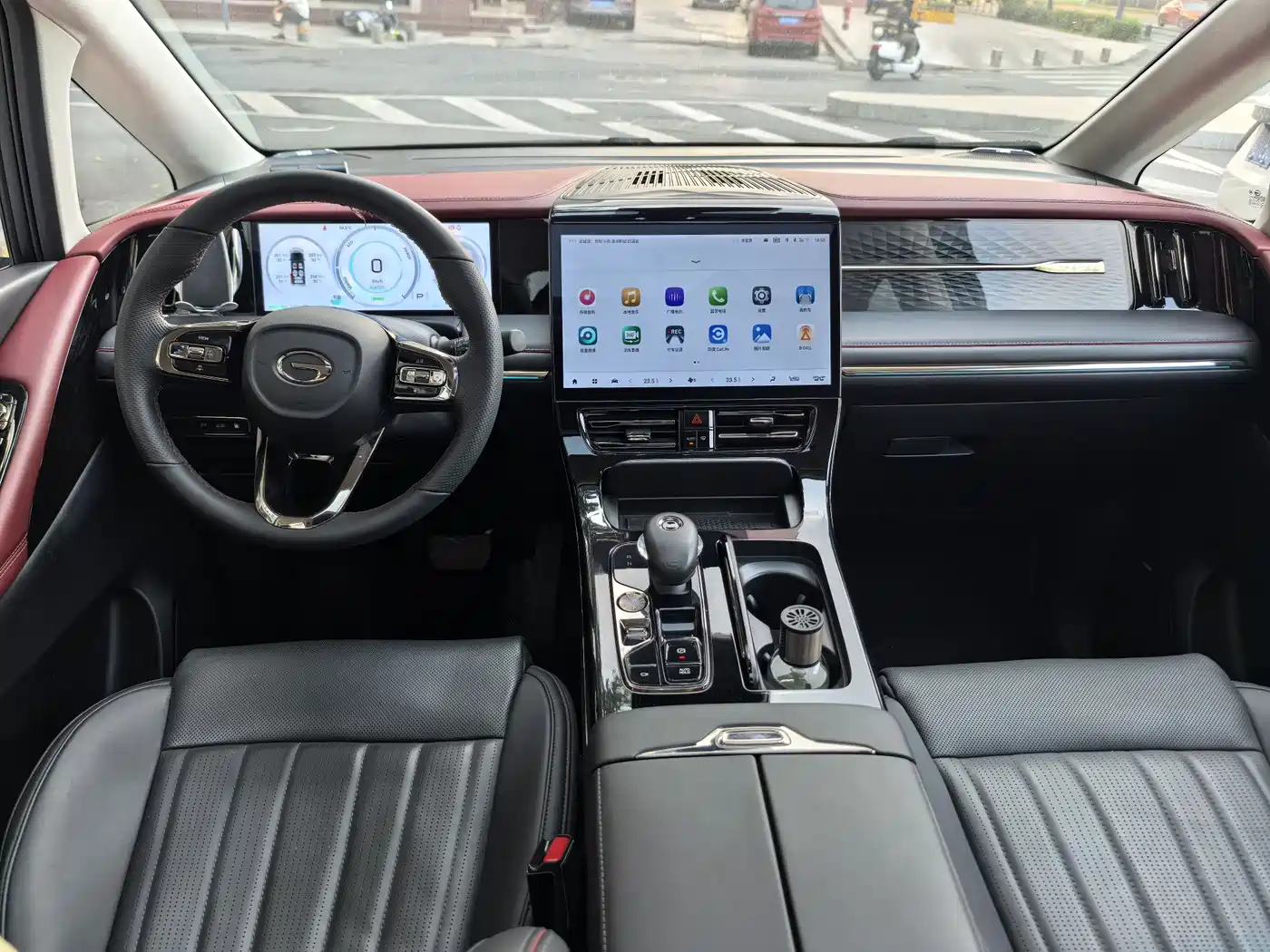 GAC Trumpchi Trumpchi E9 2024 E9 Lunar New Year Edition фото 19