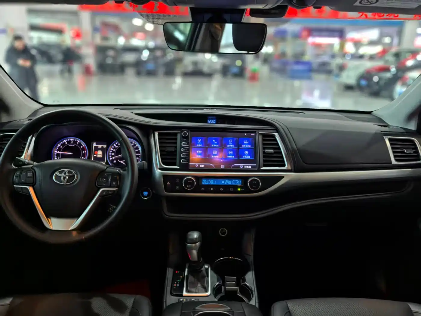 Toyota Highlander 2018 2.0T 4WD Luxury 7-seater China VI фото 7