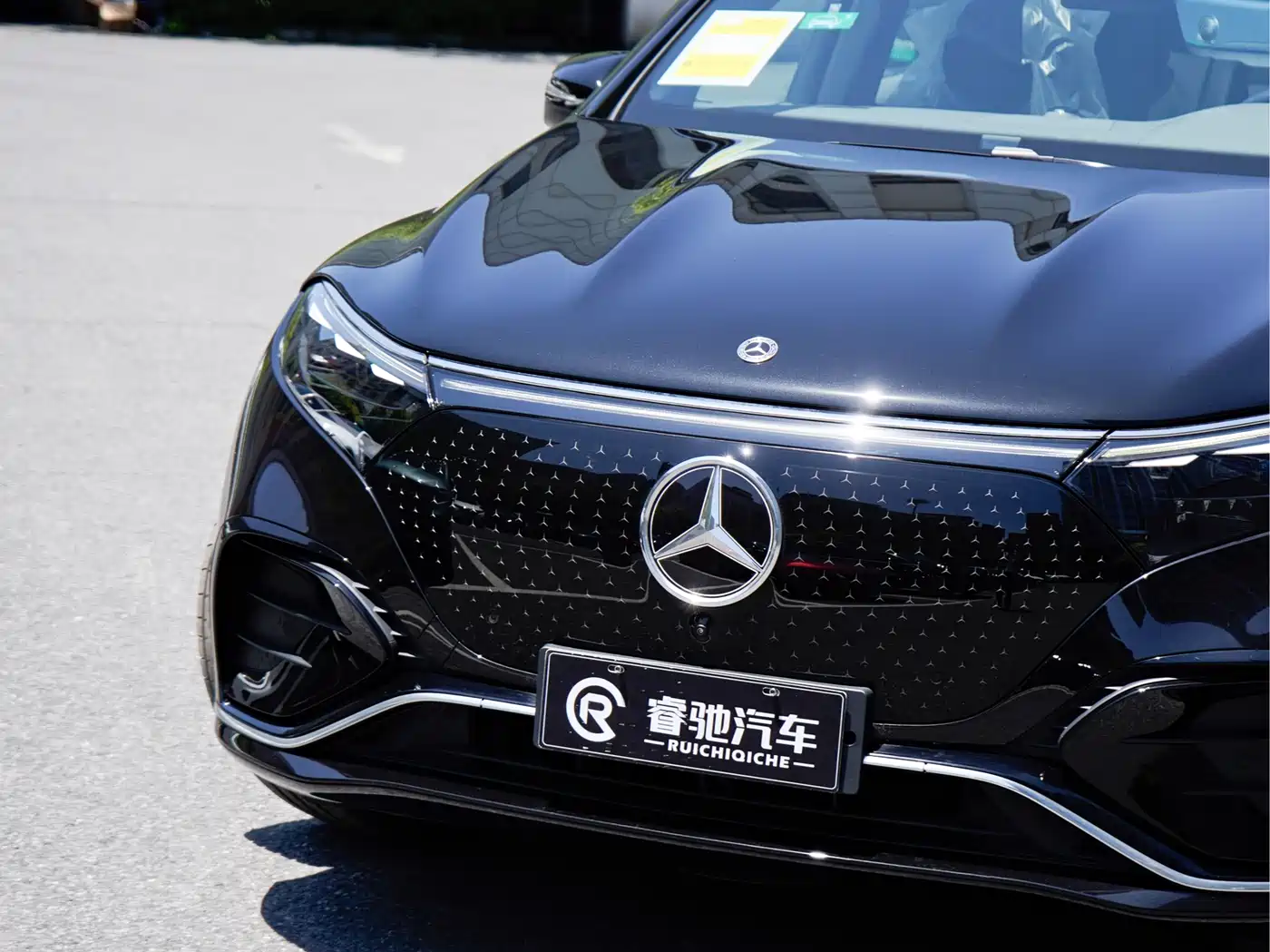 Mercedes-Benz EQS SUV 2025 Model 500 4MATIC фото 6