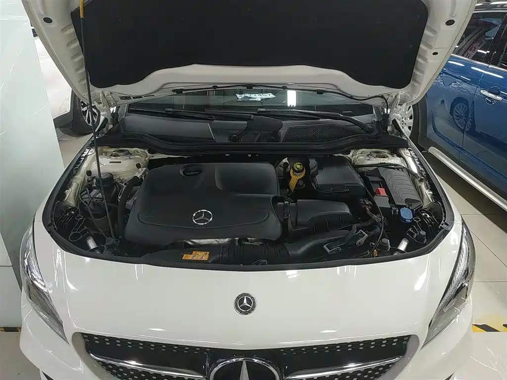 Mercedes-Benz CLA (Import) 2017 CLA 220 4MATIC Polar Limited Edition фото 16
