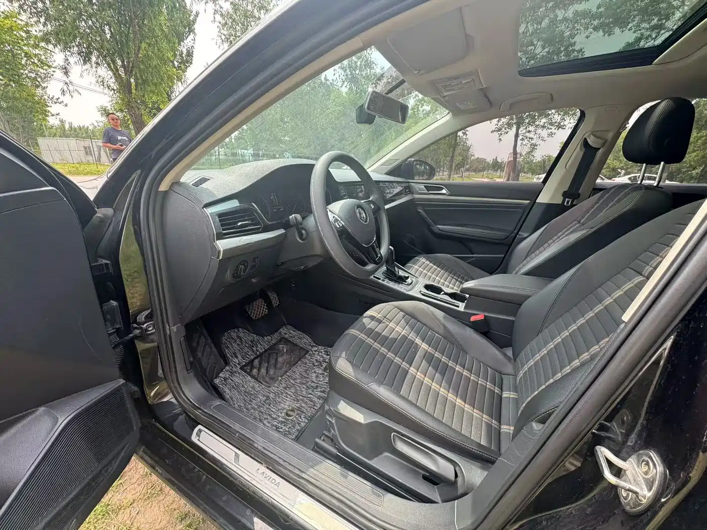 Volkswagen Lavida 2019 280TSI DSG Comfort Edition China VI фото 3