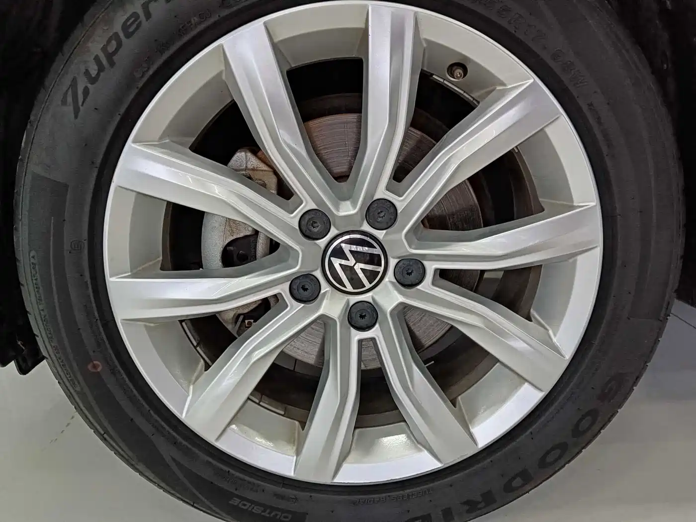 Volkswagen T-ROC 2022 280TSI DSG 2WD Elite PLUS фото 19