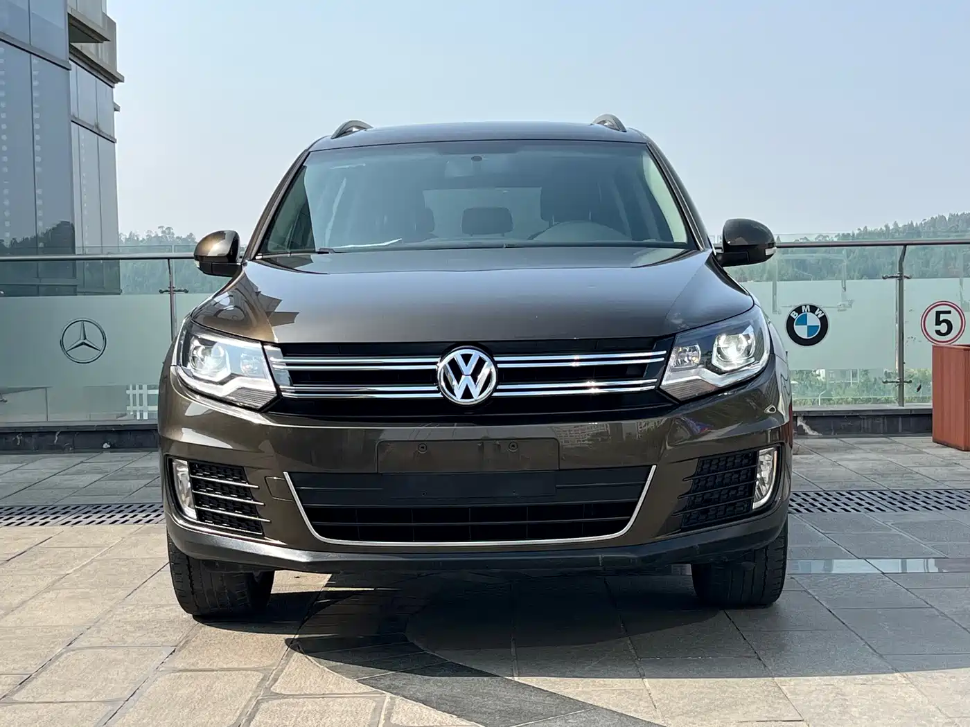Volkswagen Tiguan 2016 Model 300TSI Automatic 4WD Trend Vision Edition фото 2