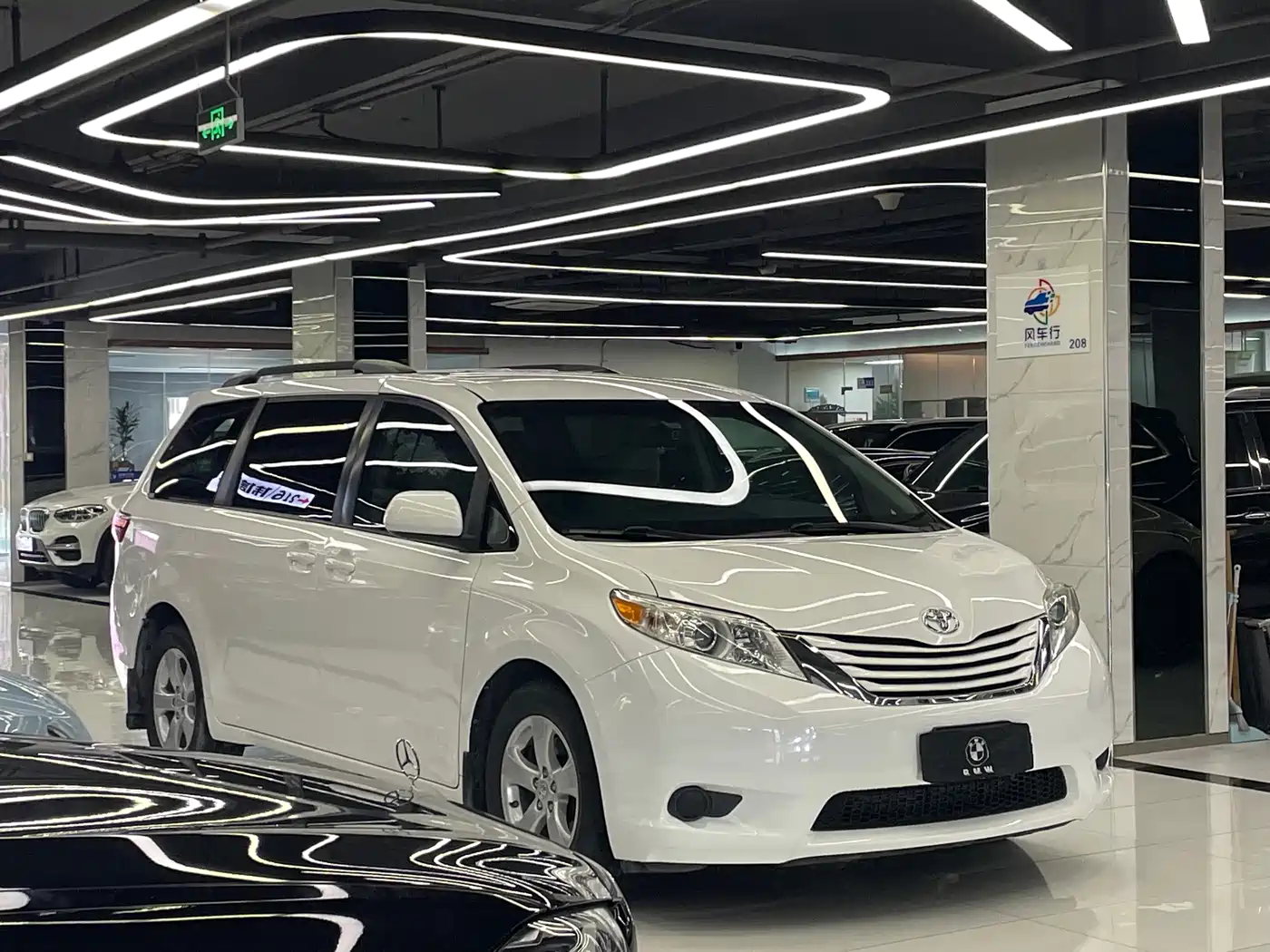 Toyota Sienna 2016 2015 3.5L 2WD LE
